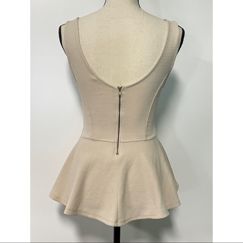 *SOLD* Fio Fio Peplum Tank Top Blouse Cream Size S - Picture 4 of 5